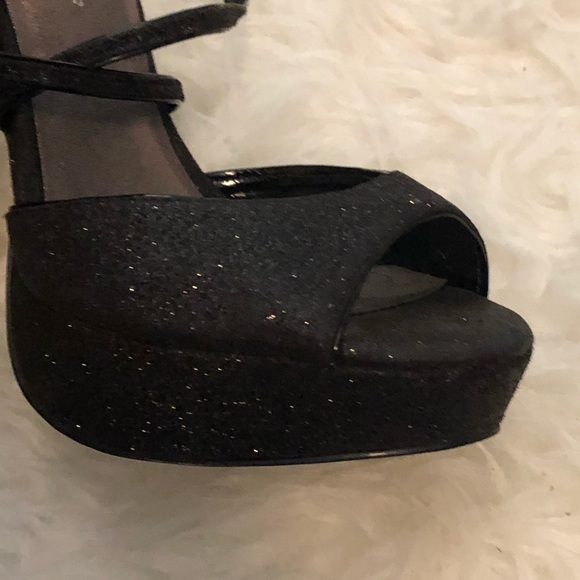 ♥️ Adrienne M Charles Jourdan. RARE with Swarovski signature crystal - Picture 4 of 8